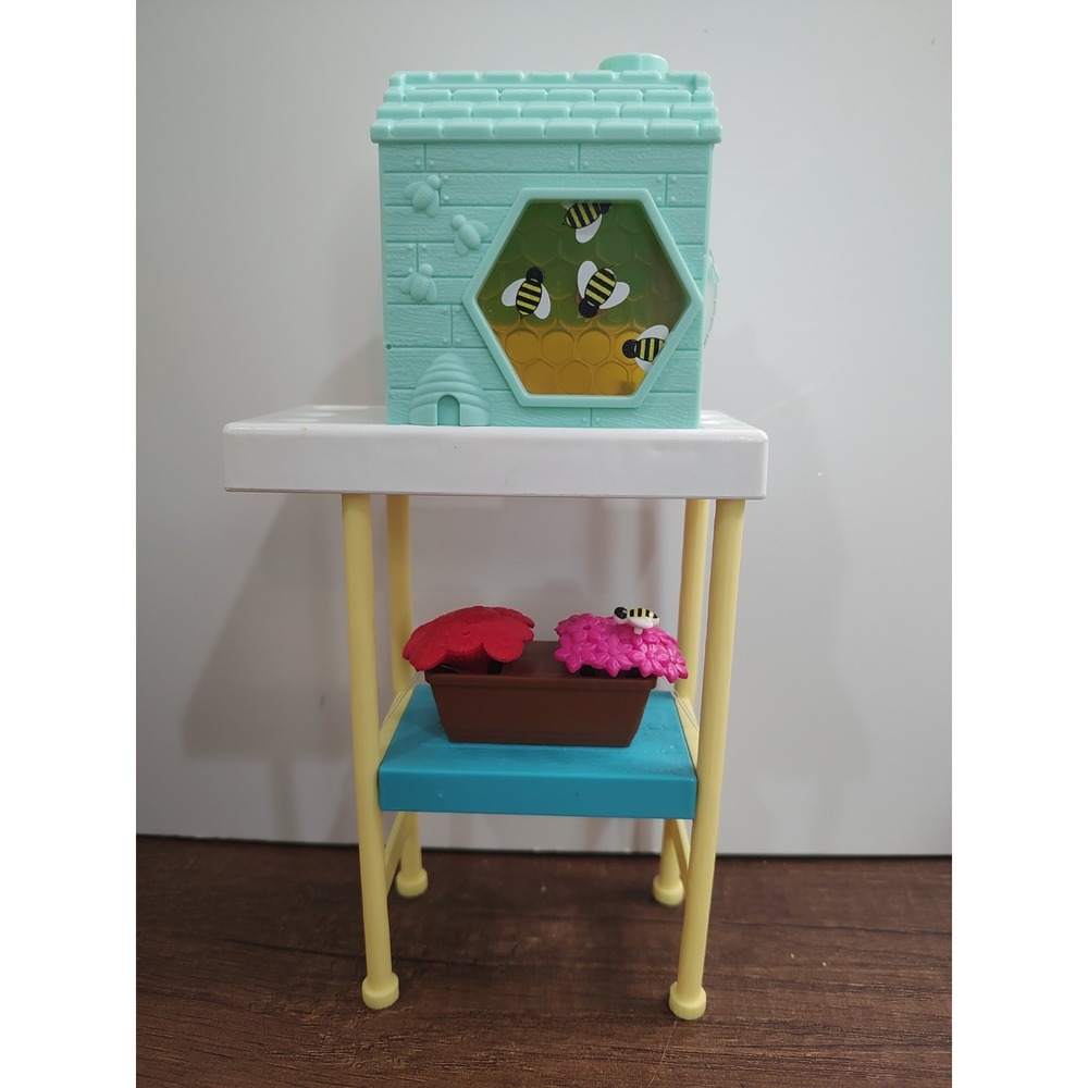 Mattel Barbie 2018 You Can Be Anything Bee Hive REPLACEMENT Stand with Flowers
